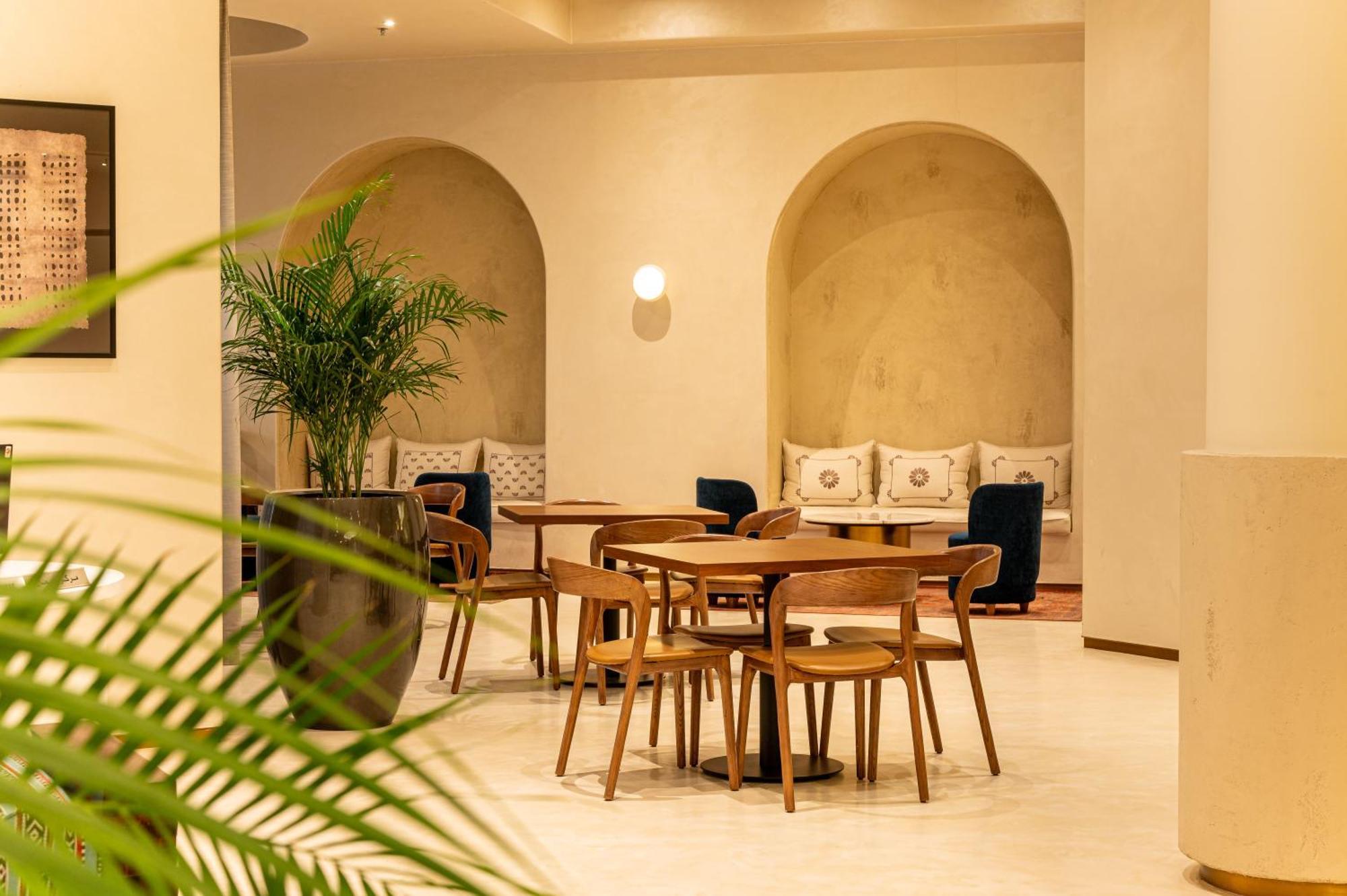 Majestic Cove Hotel - Formerly Le Meridien Fairway Dubaj Zewnętrze zdjęcie
